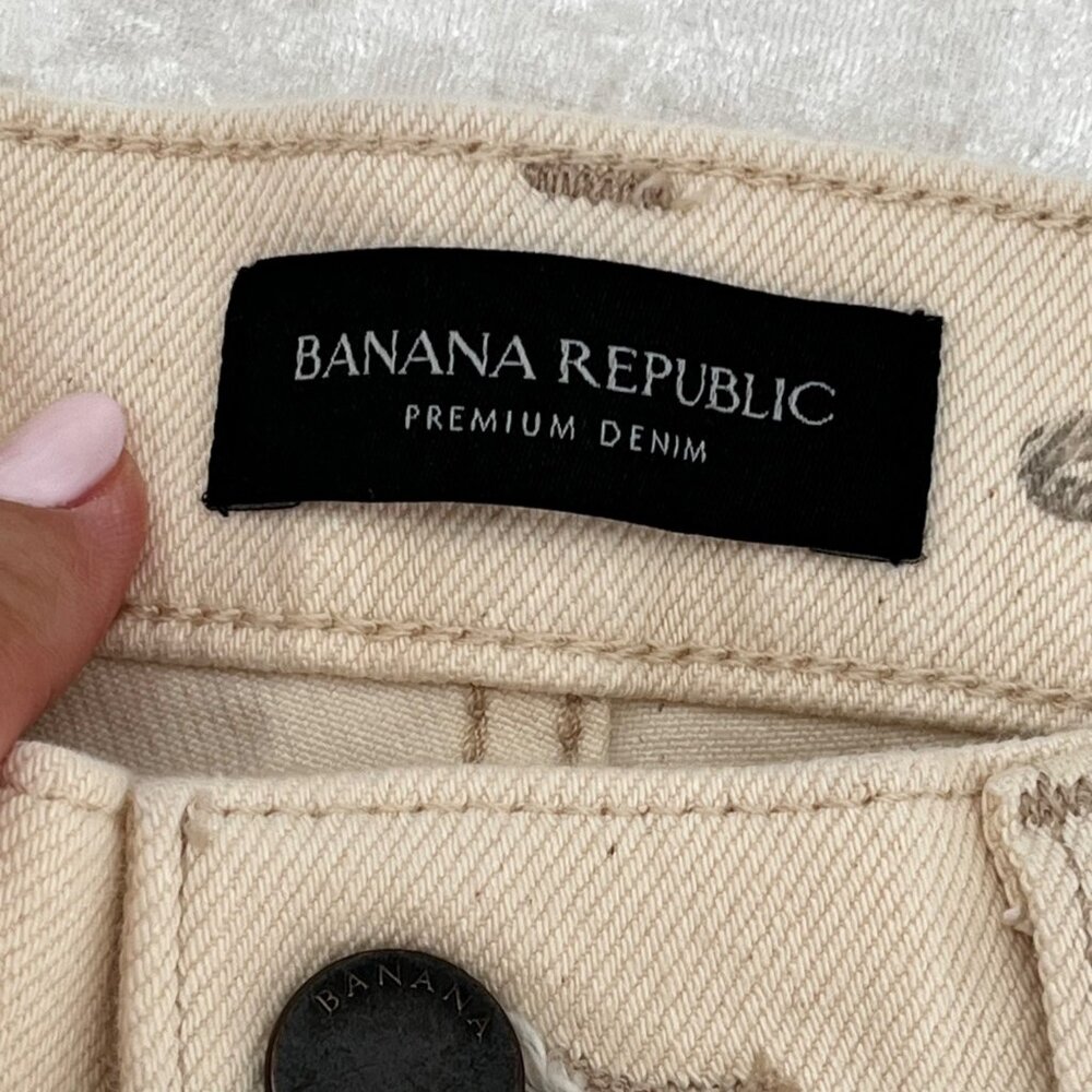 Banana Republic Premium Denim Womens Beige Straight-Leg Jeans Size 28 short - Picture 3 of 5